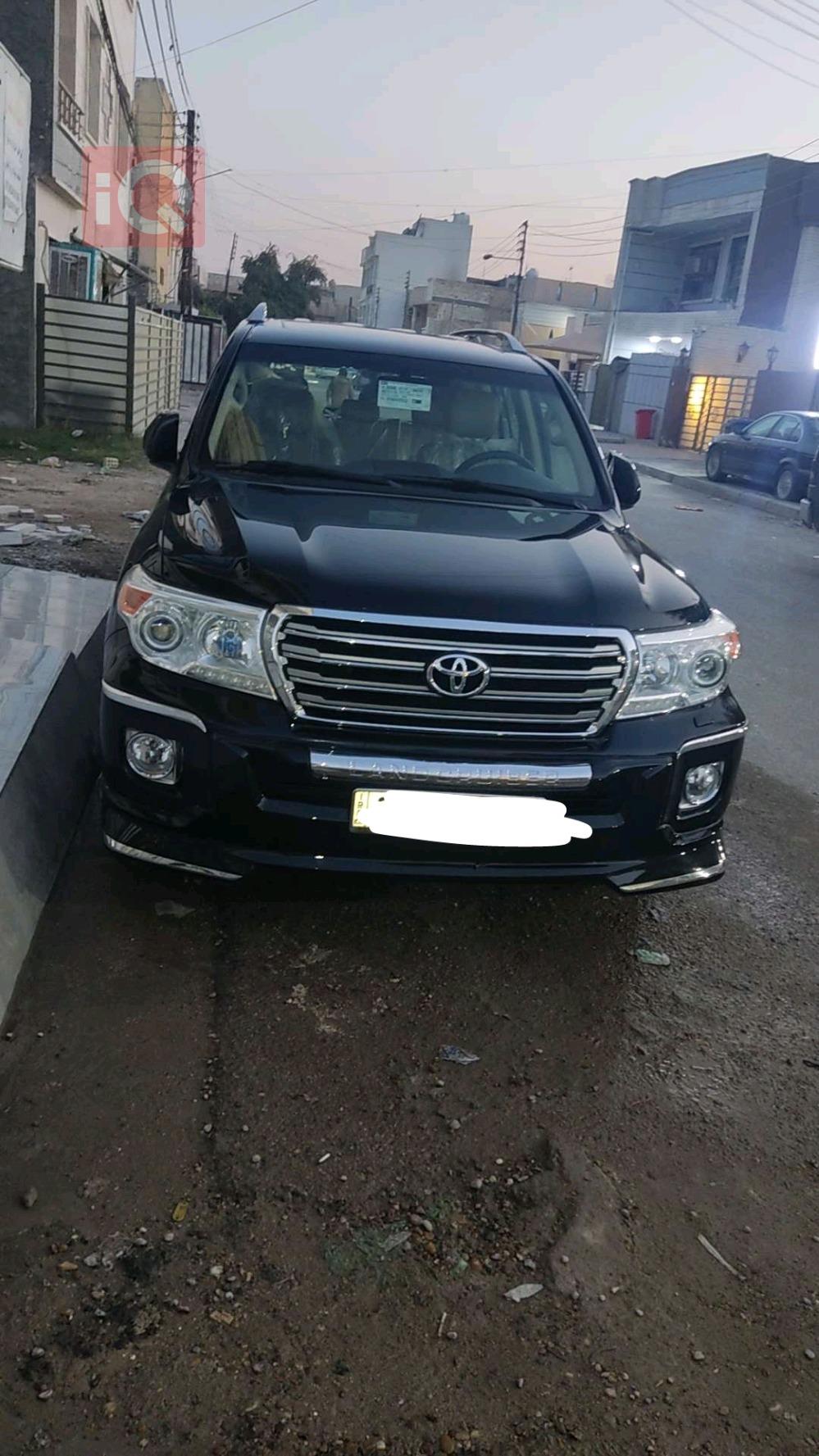 تويوتا لاندكروزر